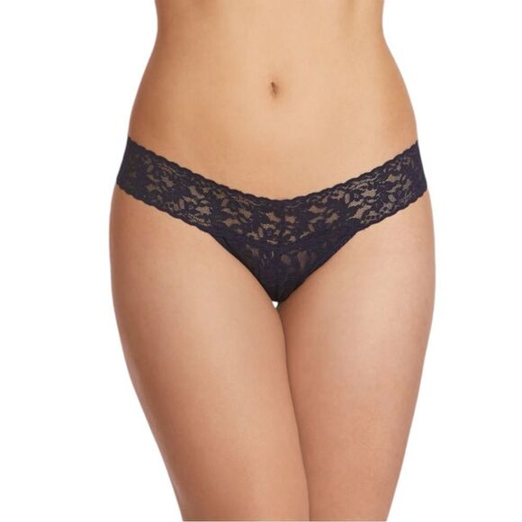 Hanky Panky Signature Lace Low Rise Thong in Grey Mist O/S NWOT - Picture 1 of 3